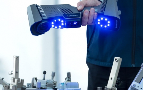 仅重620g！便携式三维激光扫描仪轻松应对复杂场景